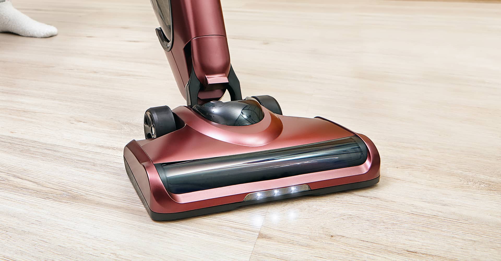 7 Best Upright Vacuum Cleaners UK (2021 Review)